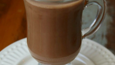 Chocolate quente cremoso fácil