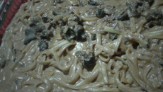 Fettuccine ao molho funghi secci