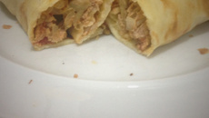 Crepes com atum e cogumelos