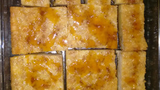 Pudim de pão de padaria caseiro