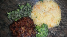 Bife de carne moída