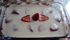 Pavê creme de chocolate com morango