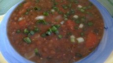 Sopa de lentilha vegetariana