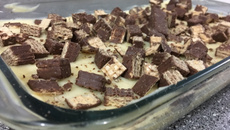 Torta gelada de biscoito waffer