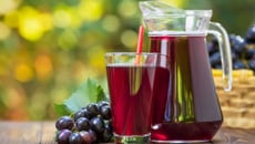 Suco de uva concentrado caseiro