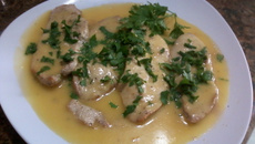 Filé de frango ao molho de laranja e gengibre