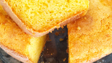 Bolo de fubá de canjica