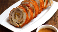 Lombo recheado com sálvia