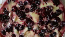 Creme branco com amores frescas