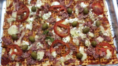 Pizza de biscoito água e sal