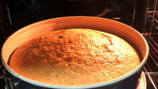 Bolo de cenoura fofo e sem erro