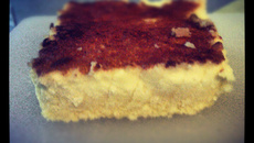 Bolo de milharina cremoso