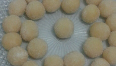 Beijinhos de coco