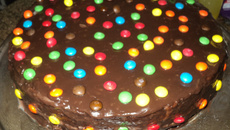 Cobertura de chocolate com creme de leite