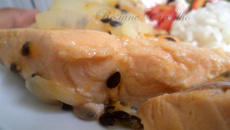 Salmão ao molho de maracujá