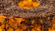 Bolo formigueiro de cenoura