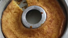 Bolo de milho cremoso de liquidificador