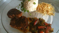 Filé apimentado com arroz à piamontese fácil