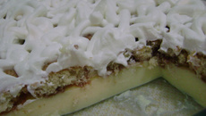 Pavê de creme simples e delicioso