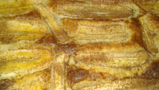Torta fácil de banana com canela