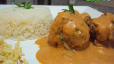 Estrogonofe de almôndegas