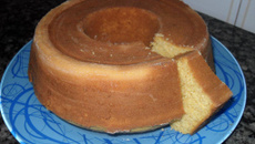 Bolo de fubá sequinho