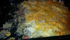 Arroz selvagem de forno com molho branco