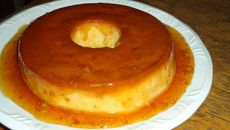 Pudim de pão com leite em pó