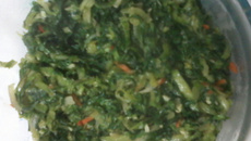 Chicória refogada picante