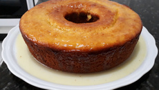 Bolo de Laranja com caldo