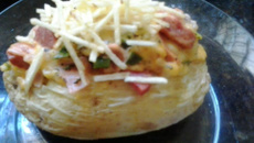 Batata recheada de micro-ondas