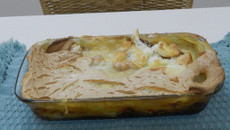 Pudim de leite com banana