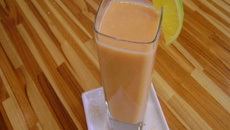 Vitamina de Mamão, laranja e aveia e Whey Protein com Ades