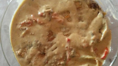 Peixe cavala ao molho branco