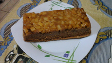 Bolo de abacaxi vegano