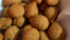 Receita básica de massa de salgadinhos para festa