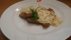 Bife acebolado à Dinamarca