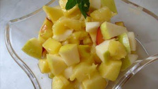 Salada de manga e maçã