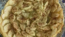 Torta de maçã com massa folhada