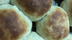 Pão doce com massa mole