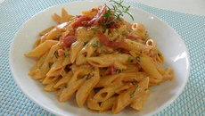 Penne ao molho rosê aromático da Abima