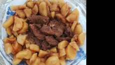 Contra file com batatas