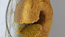 Bolo de flocão de milho