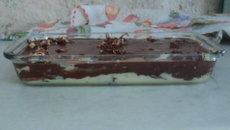 Pavê de ouro branco e bis