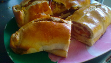 Pão recheado com lingüiça