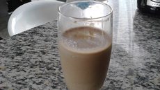 Vitamina de banana simples e gostosa