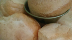 Pão de queijo fácil