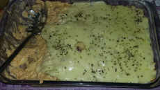 Macarrão de forno com frango e bacon