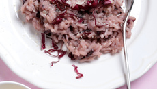 Risoto de carne seca com arroz vermelho
