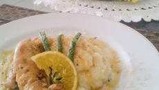 Frango ao molho de laranja com açafrão